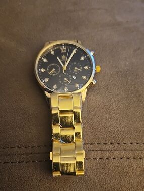 Gold-Tone Men's Dress Watch with Black Dial